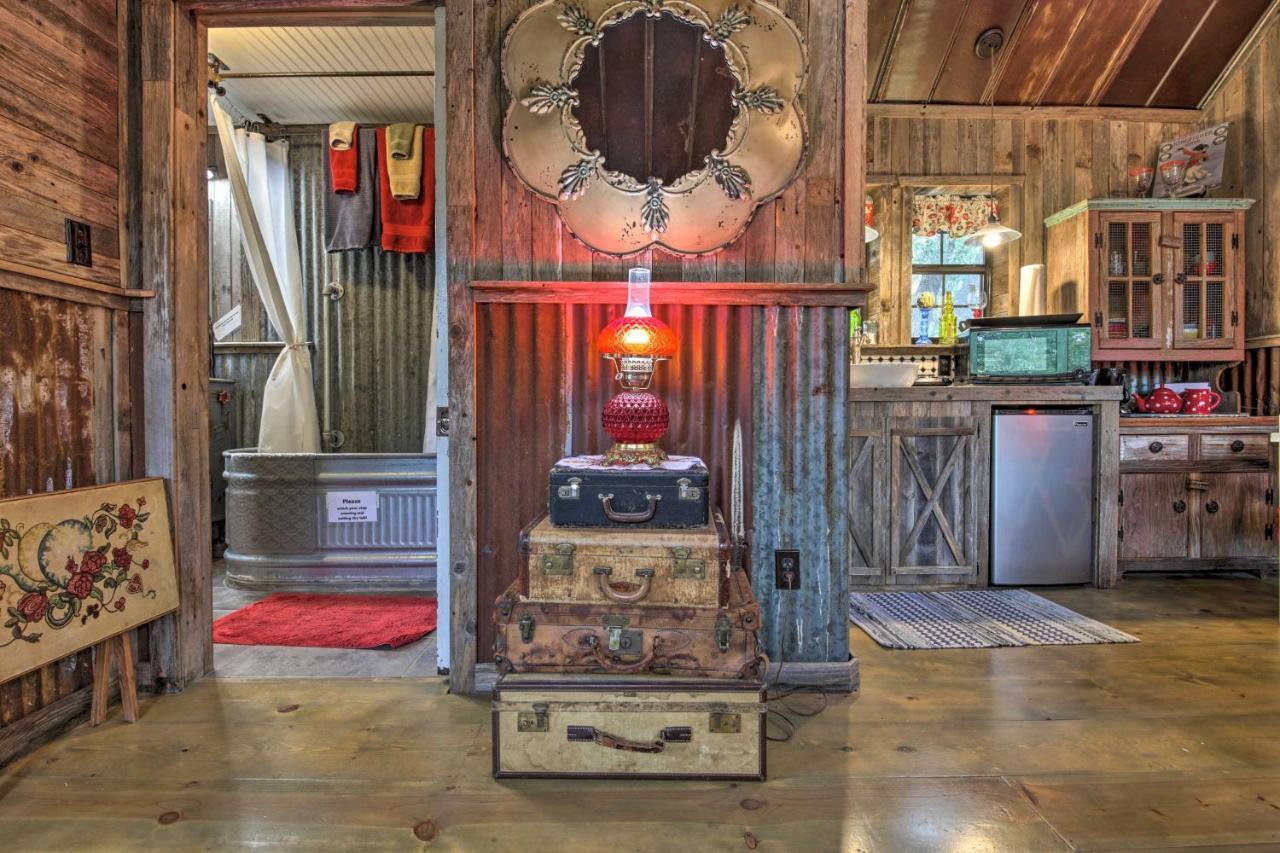 Snuggle Inn Wimberley Cabin With Fire Pit And Deck Eksteriør bilde